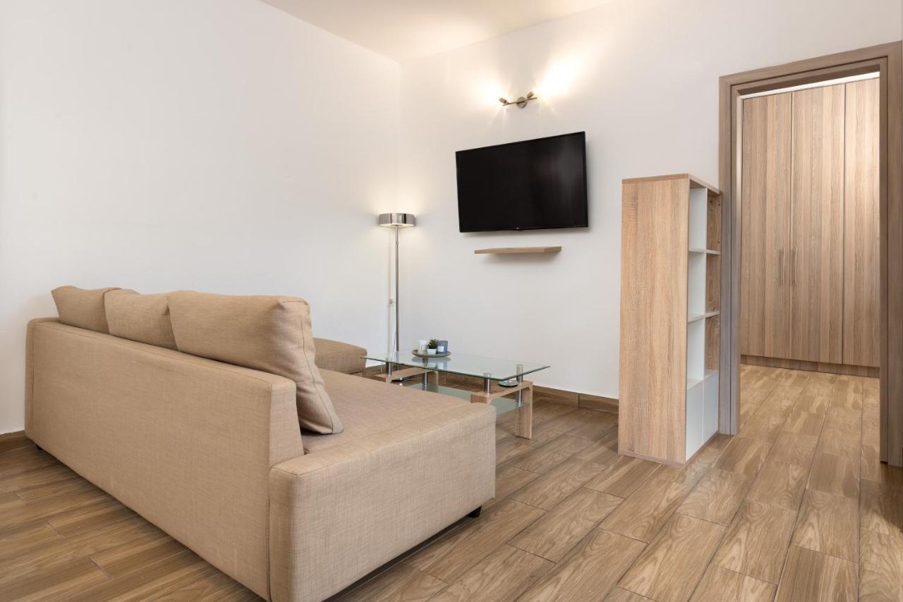 Theros Luxury Apartment Archangelos  Ngoại thất bức ảnh