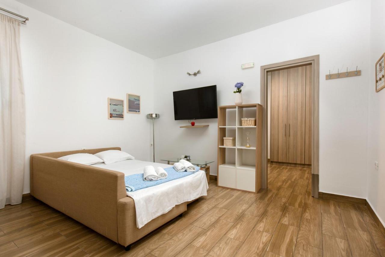 Theros Luxury Apartment Archangelos  Ngoại thất bức ảnh
